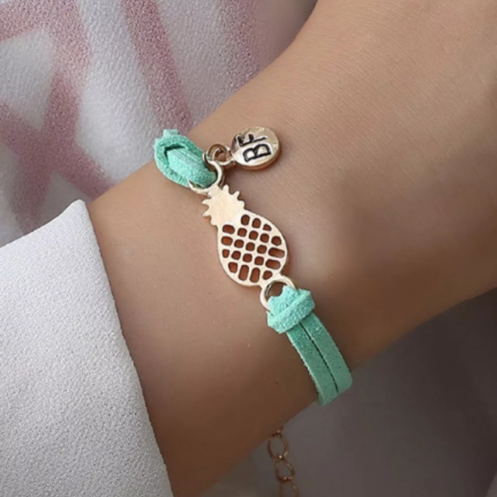 *NEW* PINEAPPLE BRACELET - Picture 1 of 4